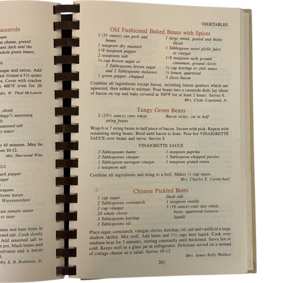 Southern Sideboards Cookbook Junior League Of Jackson MS 1992 Spiral Bound - Picture 9 of 11